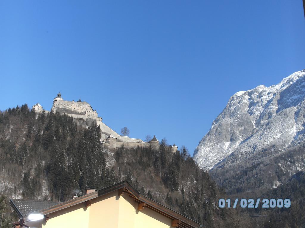 Hotel Weisses Roessl Werfen Extérieur photo