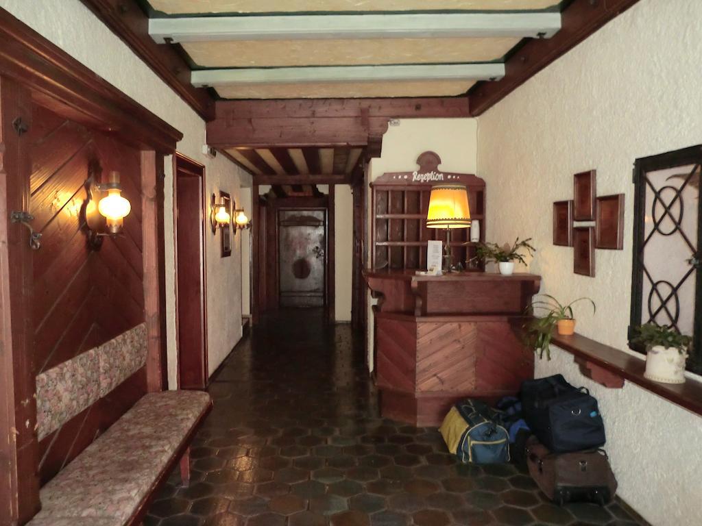 Hotel Weisses Roessl Werfen Extérieur photo