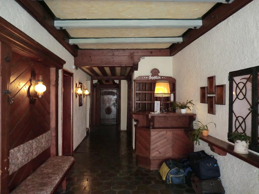 Hotel Weisses Roessl Werfen Extérieur photo